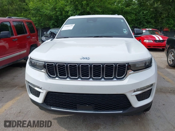 2024 Jeep Grand Cherokee с VIN 1C4RJYB61RC115982, выставлен на аукционе IAAI как лот 42485536 с пробегом 36 360 миль миль и . История ставок и продаж доступна на DreamBid. Изображение 12.