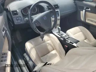 2013 Volvo C70 T5 with VIN YV1672MC9DJ138037, listed as a Copart auction lot 55948555 with 126,147 mi miles and Salvage title. Bid and sale history available at DreamBid. Image 8.
