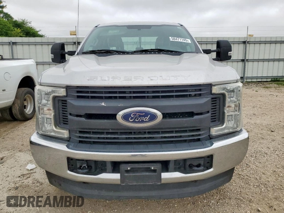 2017 Ford F-350 Platinum с VIN 1FT8W3BT1HEC67138, выставлен на аукционе Copart как лот 58471145 с пробегом 152 278 миль миль и Списание • Salvage title. История ставок и продаж доступна на DreamBid. Изображение 5.