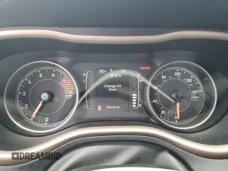 2018 Jeep Cherokee Latitude with VIN 1C4PJLCX0JD587753, listed as a Copart auction lot 54054545 with 128,194 mi miles and Salvage Title. Bid and sale history available at DreamBid. Image 9.