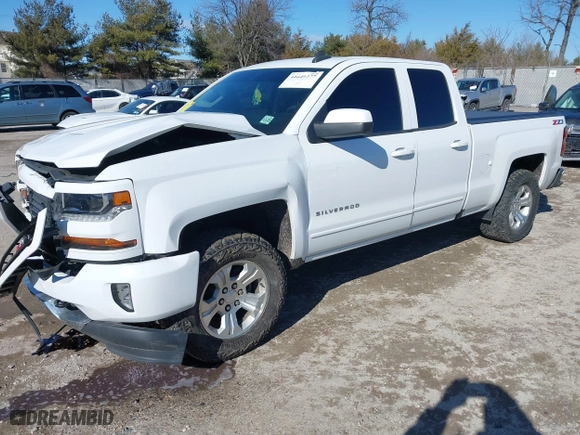 2018 Chevrolet Silverado 1500 LT with VIN 1GCVKREC5JZ350034, listed as a IAAI auction lot 41649277 with 112,673 mi miles. Bid and sale history available at carsss.com. Image 19.