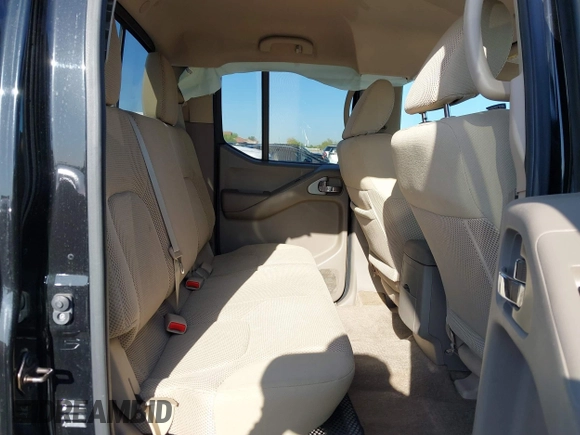 2016 Nissan Frontier SV z VIN 1N6AD0ER0GN702023, wystawiony jako IAAI lot #41975440 z przebiegiem 74 559 mil mil oraz . Historia ofert i sprzedaży dostępna na DreamBid. Obrazek 8.