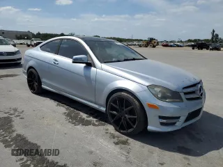 2013 Mercedes-Benz C 250 with VIN WDDGJ4HB0DF995087, listed as a Copart auction lot 54379365 with 104,348 mi miles and Clean Title. Bid and sale history available at DreamBid. Image 4.