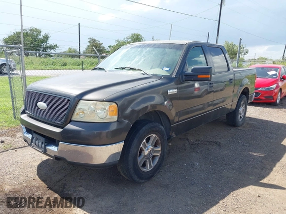 2005 Ford F-150 XLT with VIN 1FTPW12575FB75555, listed as a IAAI auction lot 42586855 with 265,465 mi miles and . Bid and sale history available at DreamBid. Image 2.