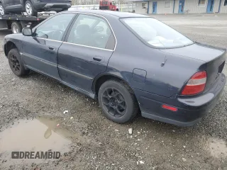 1994 Honda Accord LX w/ABS with VIN JHMCD5633RC016445, listed as a Copart auction lot 81634644 with 211,347 mi miles and Salvage Title. Bid and sale history available at carsss.com. Image 2.
