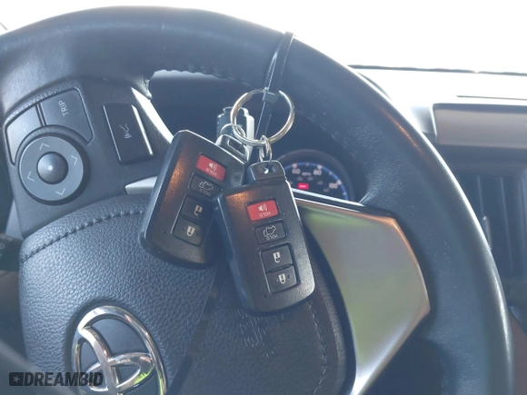 2018 Toyota RAV4 Limited with VIN 2T3DFREV4JW709049, listed as a IAAI auction lot 41596609 with 50,860 mi miles. Bid and sale history available at carsss.com. Image 11.