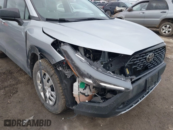 2022 Toyota Corolla Cross L с VIN 7MUAAABG4NV027200, выставлен на аукционе IAAI как лот 41834113 с пробегом 58 533 миль миль и . История ставок и продаж доступна на DreamBid. Изображение 6.