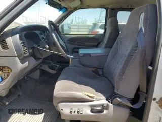 2000 Dodge 2500 with VIN 1B7KC2361YJ134985, listed as a Copart auction lot 60358255 with 257,632 mi miles and Salvage title. Bid and sale history available at DreamBid. Image 7.