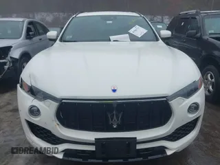 2018 Maserati Levante GranSport z VIN ZN661XUS9JX259573, wystawiony jako IAAI lot #41566757 z przebiegiem 73 922 mil mil oraz . Historia ofert i sprzedaży dostępna na DreamBid. Obrazek 12.