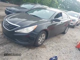 2011 Hyundai Sonata GLS with VIN 5NPEB4AC4BH257037, listed as a IAAI auction lot 42113521 with 250,929 mi miles and . Bid and sale history available at carsss.com. Image 2.
