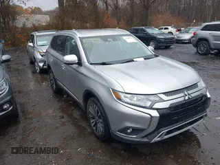 2020 Mitsubishi Outlander ES z VIN JA4AZ3A34LZ034022, wystawiony jako IAAI lot #41780698 z przebiegiem 137 361 mil mil oraz . Historia ofert i sprzedaży dostępna na DreamBid. Obrazek 1.