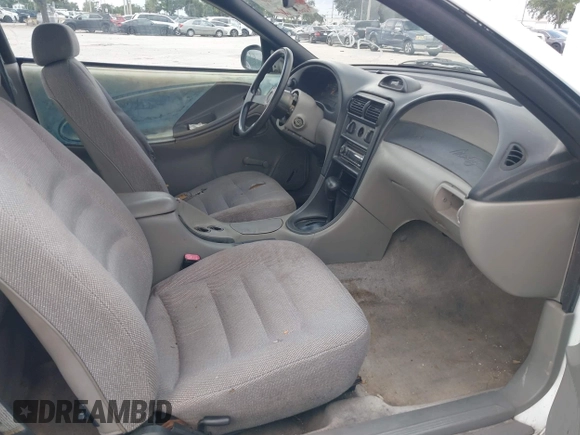 1997 Ford Mustang GT with VIN 1FALP42X8VF152984, listed as a IAAI auction lot 42738292 with 92,002 mi miles and . Bid and sale history available at DreamBid. Image 5.