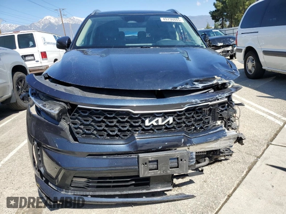 2023 Kia Sorento EX z VIN KNDRHDLG5P5142566, wystawiony jako Copart lot #49736665 z przebiegiem 69 993 mil mil oraz Szkoda całkowita • Salvage title. Historia ofert i sprzedaży dostępna na DreamBid. Obrazek 5.