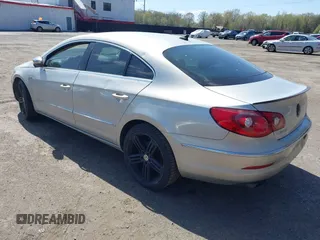 2011 Volkswagen CC Sport with VIN WVWMP7AN9BE705823, listed as a IAAI auction lot 41994900 with 141,382 mi miles. Bid and sale history available at carsss.com. Image 3.
