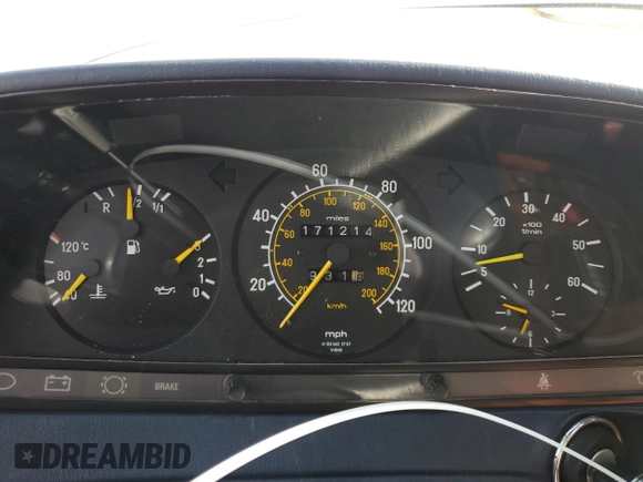 1985 Mercedes-Benz 300 with VIN WDBAB93C5FF030673, listed as a Copart auction lot 52360325 with 171,214 mi miles and Clean Title. Bid and sale history available at DreamBid. Image 9.