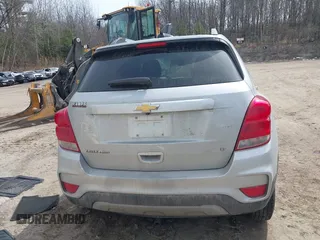 2018 Chevrolet Trax LT with VIN 3GNCJPSB8JL219351, listed as a IAAI auction lot 41936566 with 117,669 mi miles. Bid and sale history available at carsss.com. Image 16.
