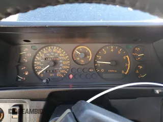 1987 Chrysler Conquest z VIN JJ3CC54N1HZ023316, wystawiony jako Copart lot #83362964 z przebiegiem 196 755 mil mil oraz Szkody całkowita. Historia ofert i sprzedaży dostępna na DreamBid. Obrazek 9.
