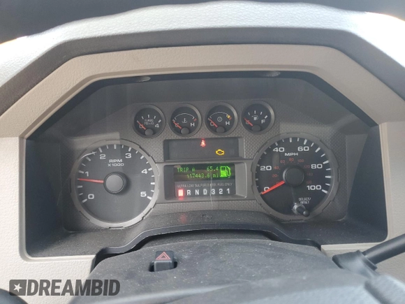 2008 Ford F-350 XL with VIN 1FTWX31R58EA83993, listed as a Copart auction lot 52404675 with 117,443 mi miles and Clean Title. Bid and sale history available at DreamBid. Image 9.