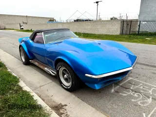 1969 Chevrolet Corvette z VIN 194679S721557, wystawiony jako Copart lot #45611825 z przebiegiem 73 300 mil mil oraz Czysty tytuł • Clean title. Historia ofert i sprzedaży dostępna na DreamBid. Obrazek 1.