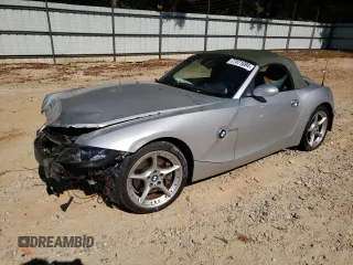 2008 BMW Z4 3.0si with VIN 4USBU535X8LX04793, listed as a Copart auction lot 77471094 with 104,599 mi miles and Salvage Title. Bid and sale history available at carsss.com. Image 1.
