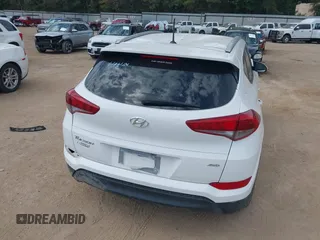 2016 Hyundai Tucson SE z VIN KM8J3CA43GU092864, wystawiony jako IAAI lot #40366787 z przebiegiem 126 462 mil mil oraz . Historia ofert i sprzedaży dostępna na DreamBid. Obrazek 20.