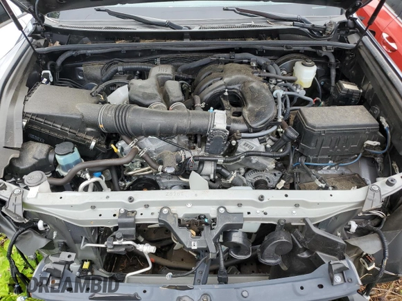 2023 Toyota 4Runner SR5 z VIN JTEEU5JR1P5281366, wystawiony jako Copart lot #57144835 z przebiegiem Nie podano mil oraz Szkoda całkowita • Salvage title. Historia ofert i sprzedaży dostępna na DreamBid. Obrazek 11.