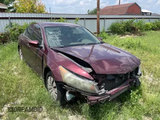 2008 Honda Accord LX z VIN 1HGCP26378A066669, wystawiony jako IAAI lot #42312809 z przebiegiem 193 399 mil mil oraz . Historia ofert i sprzedaży dostępna na DreamBid. Obrazek 1.