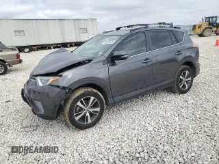 2018 Toyota RAV4 XLE with VIN 2T3WFREV6JW515146, listed as a Copart auction lot 43525825 with 73,257 mi miles and Salvage Title. Bid and sale history available at carsss.com. Image 1.