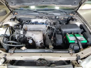 2001 Toyota Camry CE z VIN 4T1BG28K71U783281, wystawiony jako Copart lot #56876585 z przebiegiem 110 735 mil mil oraz Czysty tytuł • Clean title. Historia ofert i sprzedaży dostępna na DreamBid. Obrazek 11.