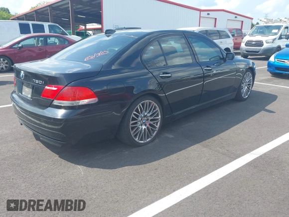 2008 BMW 7 Series 750i with VIN WBAHL83518DT11907, listed as a IAAI auction lot 42553319 with 185,925 mi miles and . Bid and sale history available at DreamBid. Image 4.