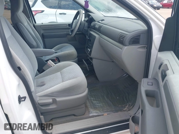 2006 Ford Freestar SE z VIN 2FMZA51616BA22838, wystawiony jako IAAI lot #42100454 z przebiegiem 185 433 mil mil oraz . Historia ofert i sprzedaży dostępna na DreamBid. Obrazek 5.