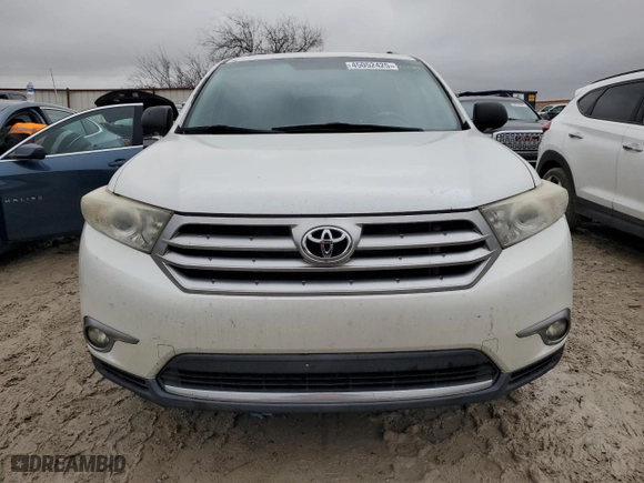 2011 Toyota Highlander Limited with VIN 5TDYK3EHXBS047727, listed as a Copart auction lot 45052425 with 208,059 mi miles and Clean Title. Bid and sale history available at carsss.com. Image 5.