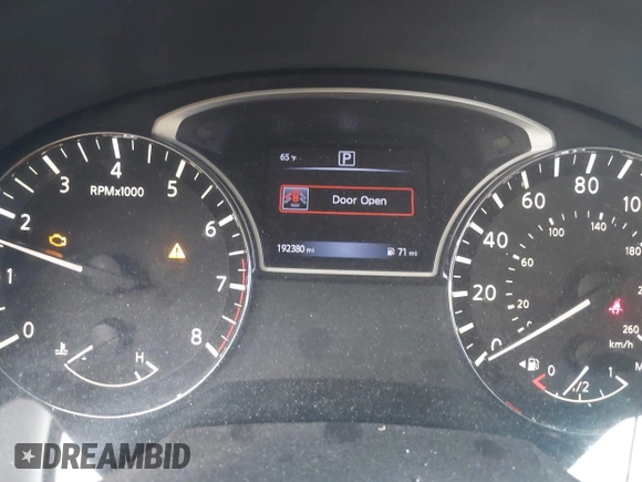 2016 Nissan Altima SR with VIN 1N4AL3AP9GC261277, listed as a IAAI auction lot 42101629 with 192,380 mi miles and . Bid and sale history available at carsss.com. Image 7.