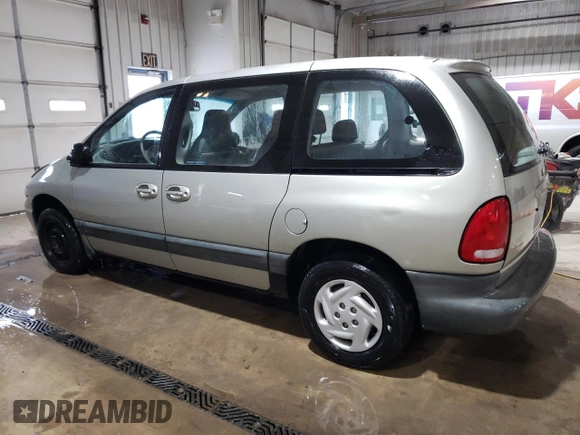 2000 Dodge Caravan SE with VIN 2B4GP45G7YR822770, listed as a Copart auction lot 86096444 with 128,592 mi miles and Salvage Title. Bid and sale history available at carsss.com. Image 2.