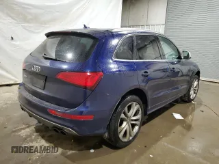 2014 Audi SQ5 Premium Plus with VIN WA1CGAFP8EA129800, listed as a Copart auction lot 74853533 with 102,104 mi miles and Salvage Title. Bid and sale history available at carsss.com. Image 3.