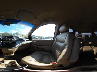 2005 Honda Odyssey EX with VIN 5FNRL38495B401742, listed as a IAAI auction lot 42133434 with 162,161 mi miles and . Bid and sale history available at carsss.com. Image 19.