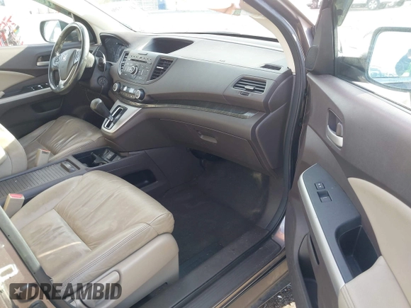 2014 Honda CR-V EX-L with VIN 2HKRM4H76EH638011, listed as a IAAI auction lot 41582396 with 147,614 mi miles. Bid and sale history available at carsss.com. Image 5.