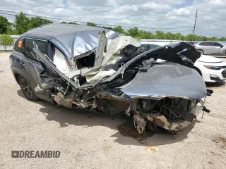 2018 Toyota Highlander LE with VIN 5TDZZRFH6JS269715, listed as a Copart auction lot 51054665 with Not provided miles and Non repairable. Bid and sale history available at DreamBid. Image 4.