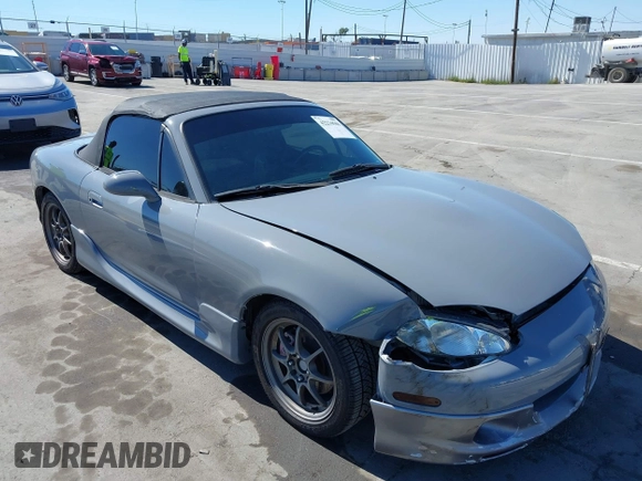 2003 Mazda MX-5 Miata Cloth with VIN JM1NB353930309670, listed as a IAAI auction lot 42234586 with 220,979 mi miles and . Bid and sale history available at DreamBid. Image 6.