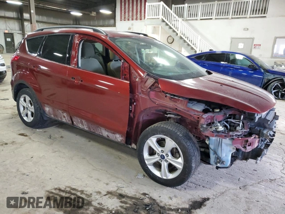 2016 Ford Escape SE with VIN 1FMCU0GX8GUB95543, listed as a Copart auction lot 46044265 with 140,939 mi miles and Salvage Title. Bid and sale history available at carsss.com. Image 4.