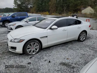 2016 Jaguar XF 35t Premium with VIN SAJBD4BV5GCY06116, listed as a Copart auction lot 82461924 with 98,609 mi miles and Clean Title. Bid and sale history available at carsss.com. Image 1.
