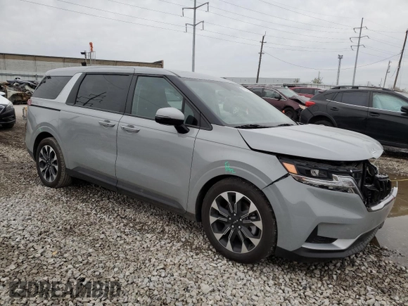 2024 Kia Carnival EX with VIN KNDNC5H38R6432189, listed as a Copart auction lot 80223604 with 11,257 mi miles and Salvage Title. Bid and sale history available at carsss.com. Image 4.