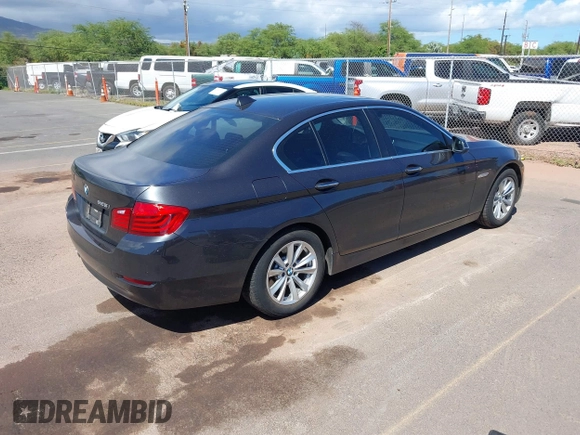 2014 BMW 5 Series 528i z VIN WBA5A5C50ED510000, wystawiony jako IAAI lot #41871538 z przebiegiem 37 169 mil mil oraz . Historia ofert i sprzedaży dostępna na DreamBid. Obrazek 4.