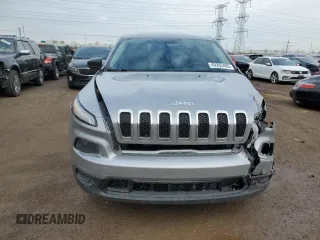 2014 Jeep Cherokee Sport with VIN 1C4PJMAB1EW222943, listed as a Copart auction lot 49293495 with 105,249 mi miles and Salvage Title. Bid and sale history available at carsss.com. Image 5.