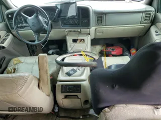 2002 Chevrolet Suburban LT with VIN 3GNFK16Z32G206404, listed as a Copart auction lot 47404055 with 0 mi miles and Salvage Title. Bid and sale history available at carsss.com. Image 8.