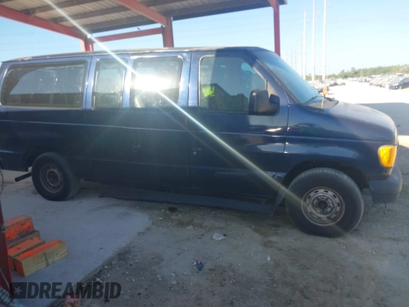 2003 Ford Econoline Passenger XL with VIN 1FMRE11233HB49745, listed as a IAAI auction lot 41558890 with 204,693 mi miles and . Bid and sale history available at DreamBid. Image 13.