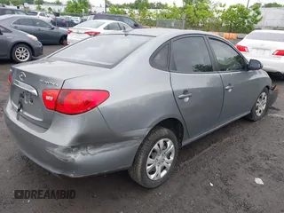 2010 Hyundai Elantra GLS z VIN KMHDU4AD2AU129488, wystawiony jako IAAI lot #42373549 z przebiegiem 189 469 mil mil oraz . Historia ofert i sprzedaży dostępna na DreamBid. Obrazek 4.