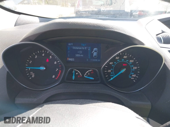 2014 Ford Escape SE with VIN 1FMCU9GX1EUB48145, listed as a IAAI auction lot 42111206 with 113,006 mi miles and . Bid and sale history available at carsss.com. Image 7.
