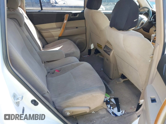 2008 Toyota Highlander Hybrid with VIN JTEEW41A982021654, listed as a IAAI auction lot 42000165 with 224,786 mi miles. Bid and sale history available at carsss.com. Image 8.