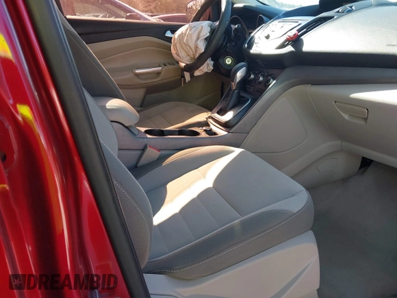 2014 Ford Escape SE with VIN 1FMCU0GX7EUA34887, listed as a IAAI auction lot 41708754 with 156,656 mi miles. Bid and sale history available at carsss.com. Image 5.